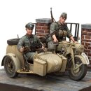 1/16 Kit Motorcycle Z&uuml;ndapp KS-750 with Sidecar &amp; 2Troopers